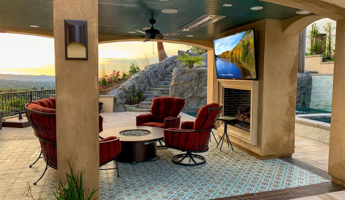 Outdoor Video